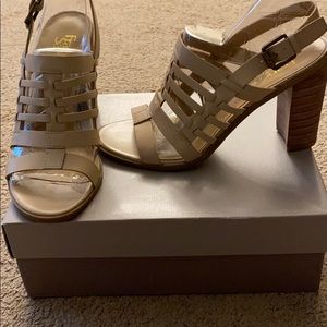 Tan sandal with heel